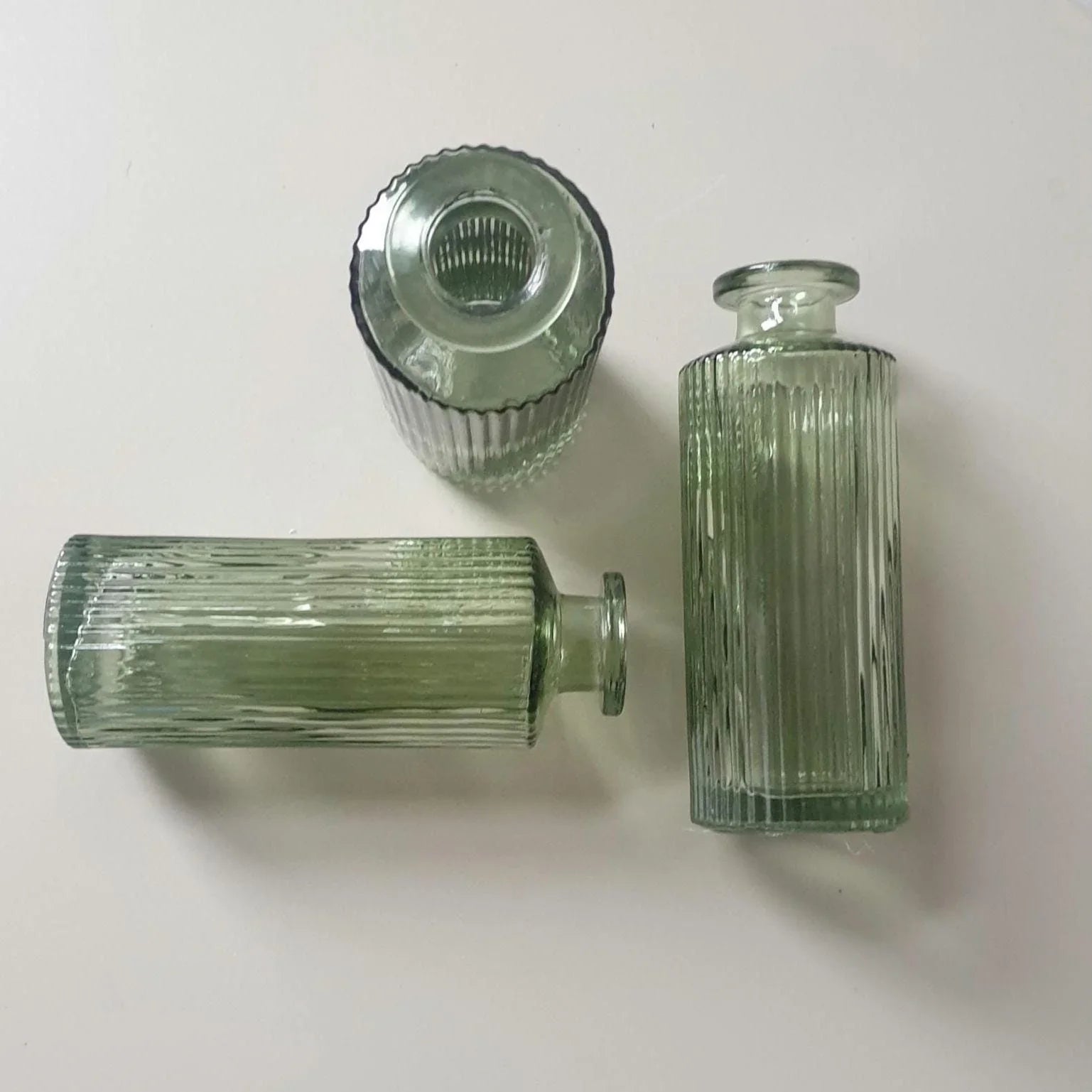 Dark Green Glass Bud Vase Set: Fluted Floral Table Decor
